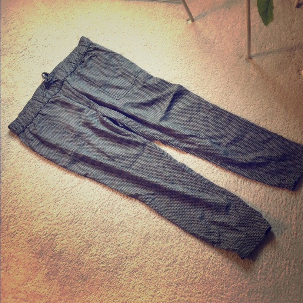 Gap utility soft pant Capri length